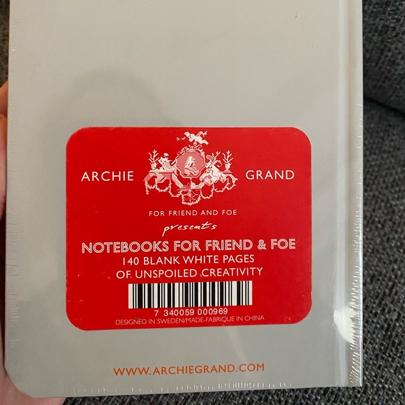 Archie Grand Notebook NWT - Picture 2 of 2